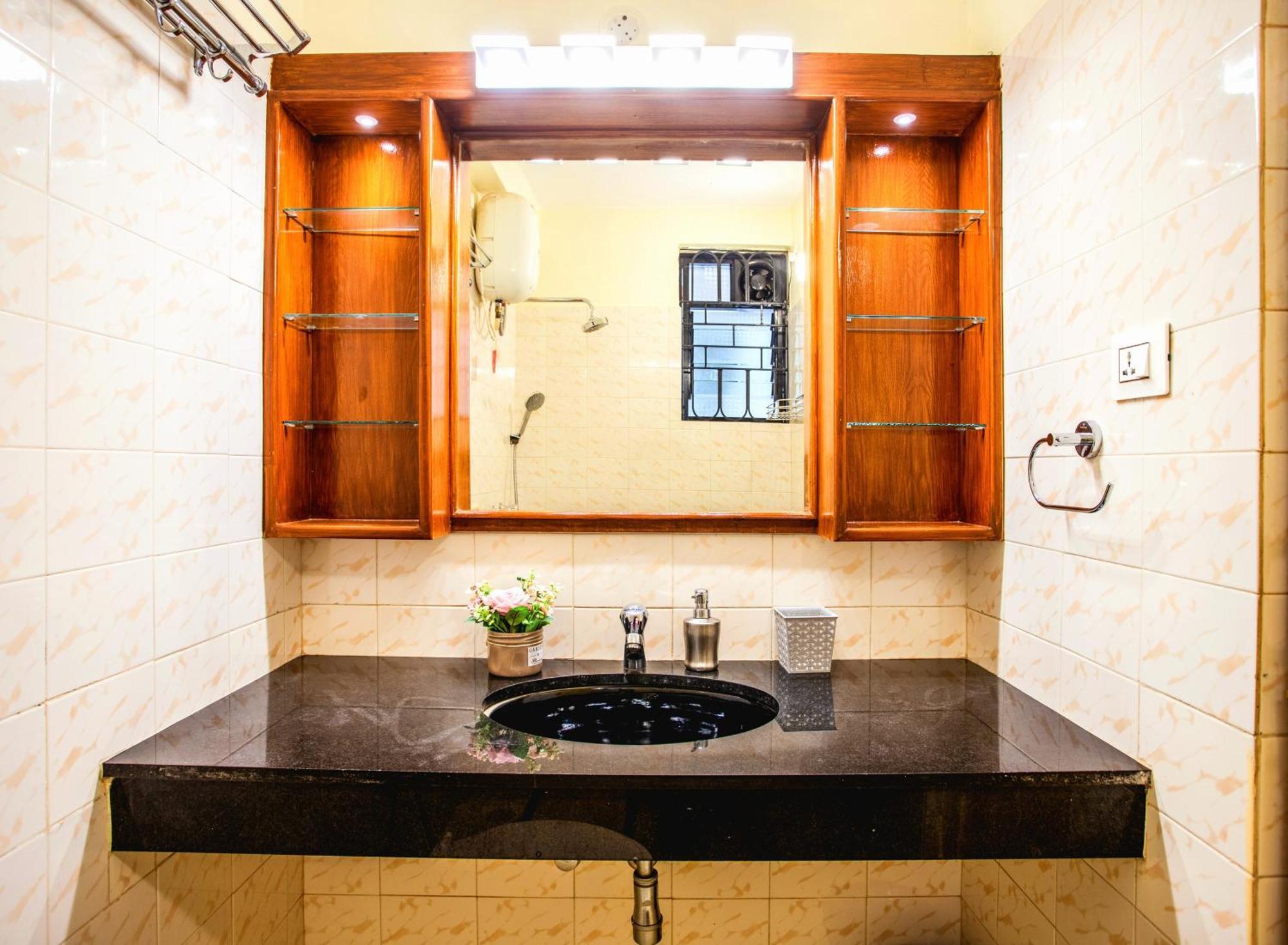 'Golden Sea Pearl' 1 Bhk Beach Apartment Benaulim Eksteriør billede